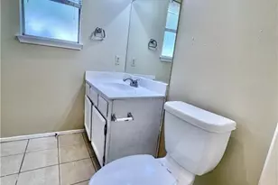 2009 Kirksey Dr, Austin, TX 78741 - Photo 16