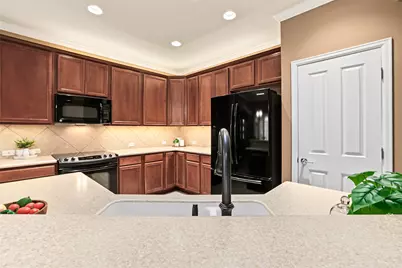 707 Apache Mountain Lane, Georgetown, TX 78633 - Photo 10