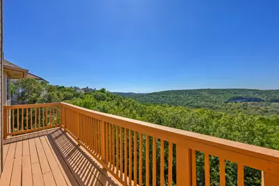 8802 Bluegrass Drive, Austin, TX 78759 - Photo 14