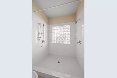 8802 Bluegrass Drive, Austin, TX 78759 - Photo 20