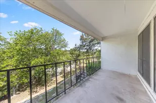 6910 Hart Ln, Austin, TX 78731 - Photo 10