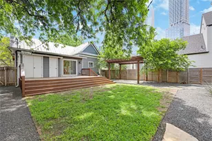 904 Willow St, Austin, TX 78702 - Photo 20
