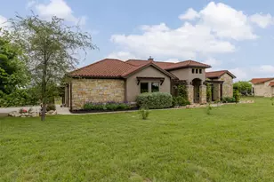 128 Strada Luca, Florence, TX 76527 - Photo 40