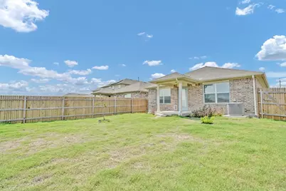 1425 Fairhaven Gateway, Georgetown, TX 78626 - Photo 20