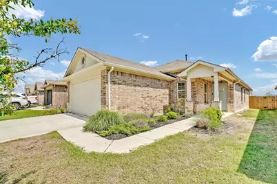 1425 Fairhaven Gateway, Georgetown, TX 78626 - Photo 2