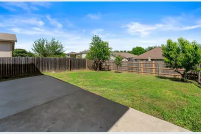 6735 Plains Crest Drive, Del Valle, TX 78617 - Photo 36