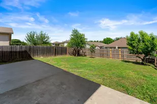 6735 Plains Crest Dr, Del Valle, TX 78617 - Photo 30