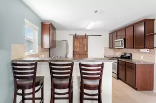 6735 Plains Crest Dr, Del Valle, TX 78617 - Photo 12