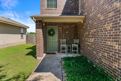 6735 Plains Crest Drive, Del Valle, TX 78617 - Photo 2