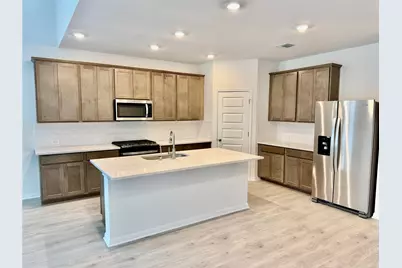 208 Coopers Hawk Crest, Cedar Creek, TX 78612 - Photo 2