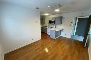 2514 Pearl St, Austin, TX 78705 - Photo 4