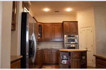 20600 Highland Lake Drive, Lago Vista, TX 78645 - Photo 4