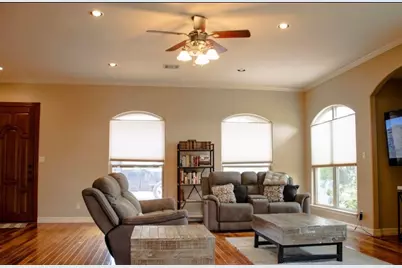 20600 Highland Lake Drive, Lago Vista, TX 78645 - Photo 2