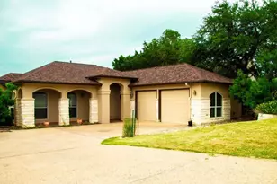 20600 Highland Lake Dr, Lago Vista, TX 78645 - Photo 1