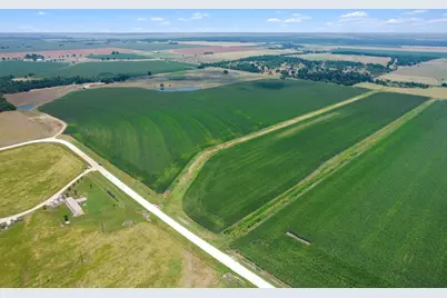 1117 County Road 423, Taylor, TX 76574 - Photo 4