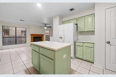 8712 Coastal Drive, Austin, TX 78749 - Photo 10