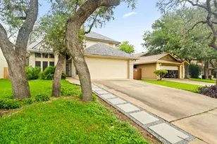 8712 Coastal Dr, Austin, TX 78749 - Photo 1