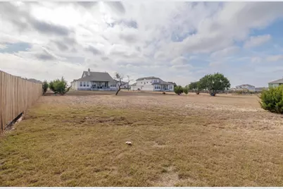1913 Equine Road, Leander, TX 78641 - Photo 38