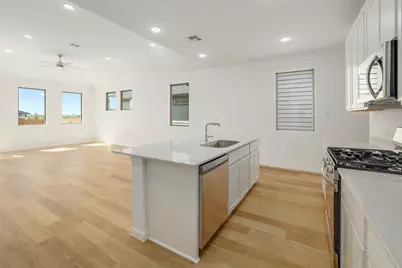 223 Hornet Street, Elgin, TX 78621 - Photo 10