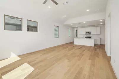 223 Hornet Street, Elgin, TX 78621 - Photo 4