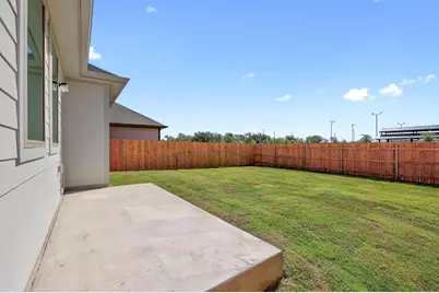 223 Hornet Street, Elgin, TX 78621 - Photo 32