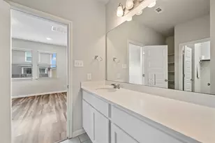 101 Quiet Man Dr, Jarrell, TX 76537 - Photo 26