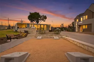 9803 Ribelin Ranch Ct, Austin, TX 78750 - Photo 14