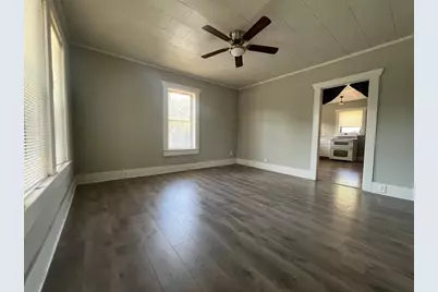 916 W Live Oak Street W, Austin, TX 78704 - Photo 6