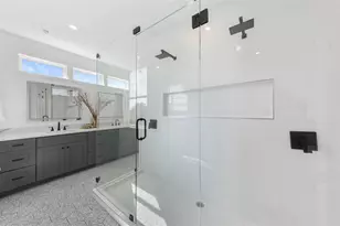 5912 Harold Ct, Austin, TX 78721 - Photo 24