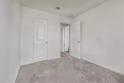 304 Hyacinth Way UNIT #7-K, Jarrell, TX 76537 - Photo 22
