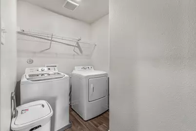 304 Hyacinth Way UNIT #7-K, Jarrell, TX 76537 - Photo 20