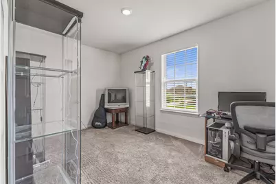 304 Hyacinth Way UNIT #7-K, Jarrell, TX 76537 - Photo 16