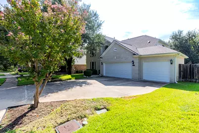 8202 Sunburst Parkway, Round Rock, TX 78681 - Photo 2