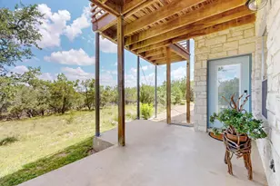 18220 Shepherds Corral, Dripping Springs, TX 78620 - Photo 4