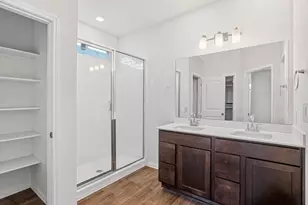 909 Vogel Dr, Georgetown, TX 78626 - Photo 12