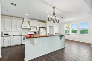 498 N County Line Rd, Elgin, TX 78621 - Photo 6