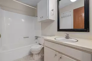 8621 Putnam Dr, Austin, TX 78757 - Photo 20