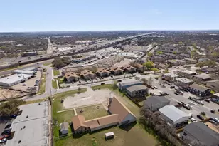 8621 Putnam Dr, Austin, TX 78757 - Photo 24