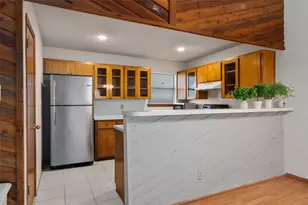 8621 Putnam Dr, Austin, TX 78757 - Photo 10