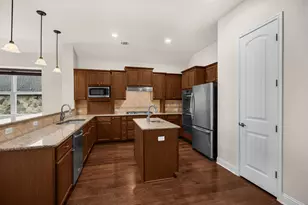 212 Tavish Trail, Austin, TX 78738 - Photo 4