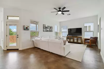 173 Kipahulu Drive, Bastrop, TX 78602 - Photo 6