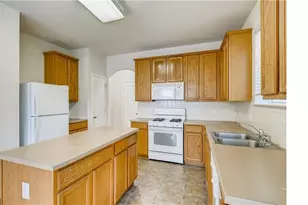 1821 Briarton Ln N, Round Rock, TX 78665 - Photo 4