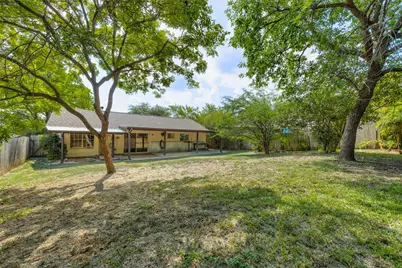 7506 Glenhill Road, Austin, TX 78752 - Photo 20