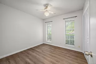 7506 Glenhill Rd, Austin, TX 78752 - Photo 14