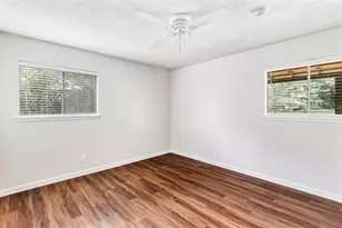7506 Glenhill Rd, Austin, TX 78752 - Photo 14