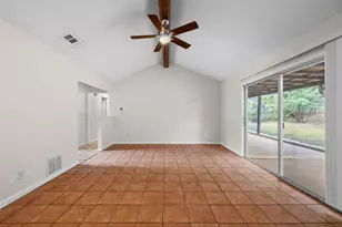 7506 Glenhill Rd, Austin, TX 78752 - Photo 8