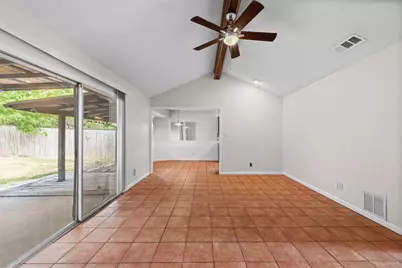7506 Glenhill Road, Austin, TX 78752 - Photo 4