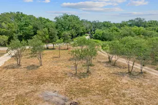 1375 Plant Rd, Luling, TX 78648 - Photo 16