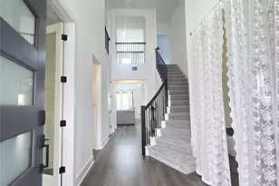 124 Ribera Dr, Liberty Hill, TX 78642 - Photo 8