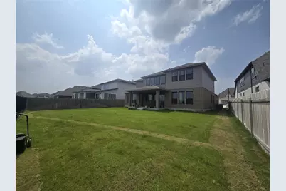 124 Ribera Drive, Liberty Hill, TX 78642 - Photo 34